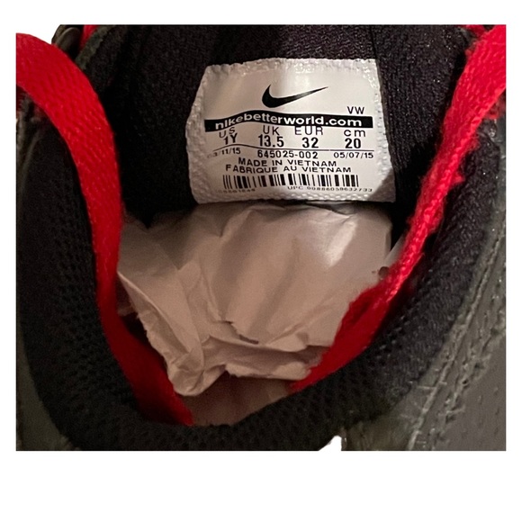 Nike SB boys, red/black size 1Y - Picture 4 of 4